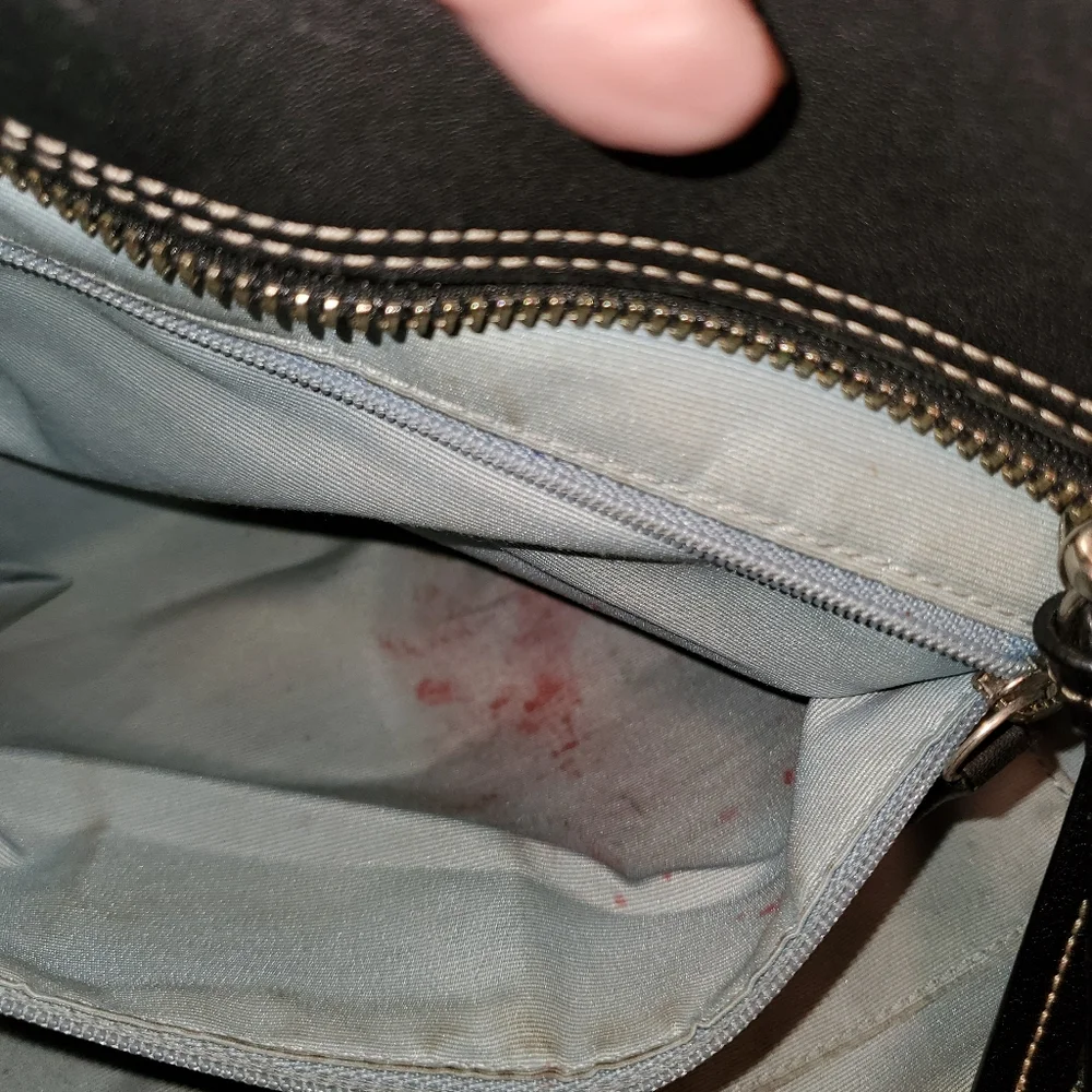 COACH MEDIUM LEATHER SATCHEL - Picture 6 of 8